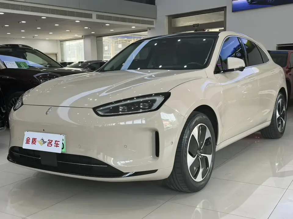AITO M5 Wenjie M5 Pure electric rear-wheel drive standard version 2023 — photo 1, buy with delivery to Moscow