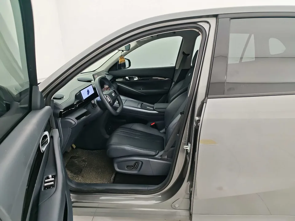 Geely Galaxy E5 Galaxy E5 440km Departure Edition 2024 — thumbnail 5