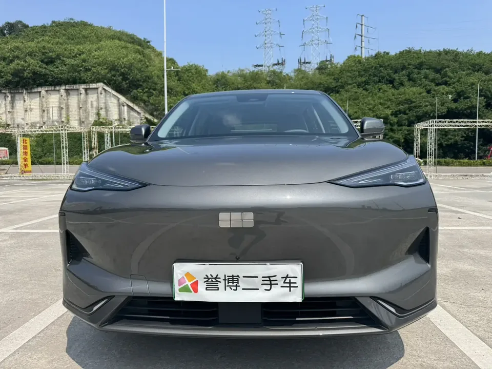 Geely Galaxy E5 Galaxy E5 440km Explorer Edition 2024 — thumbnail 3