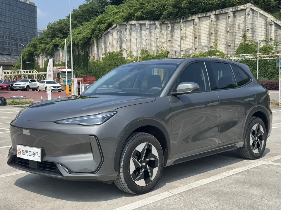 Geely Galaxy E5 Galaxy E5 440km Explorer Edition 2024 — photo 1, buy with delivery to Moscow