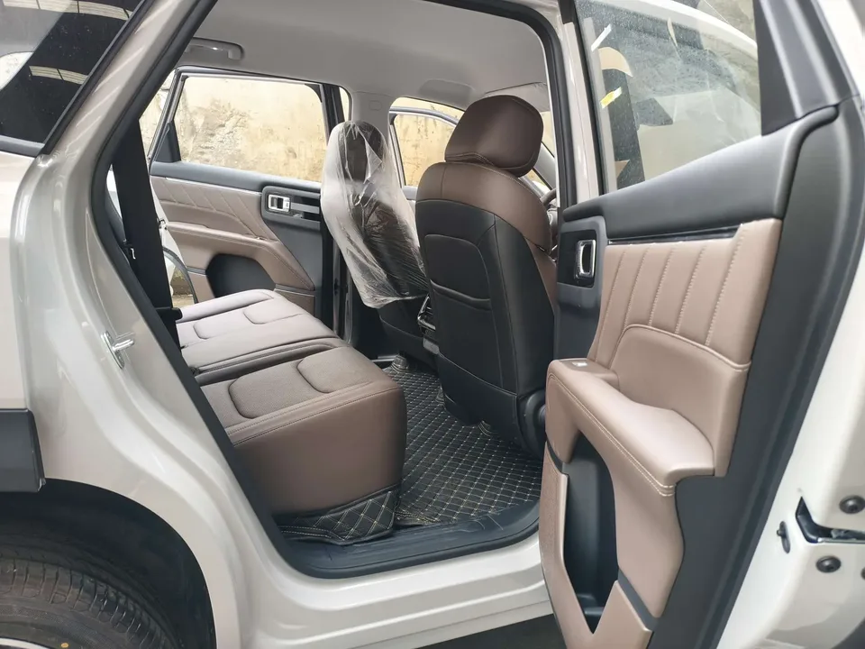 Wuling Starlight 560 Starlight 560 1.5T CVT Elite 2026 — thumbnail 4
