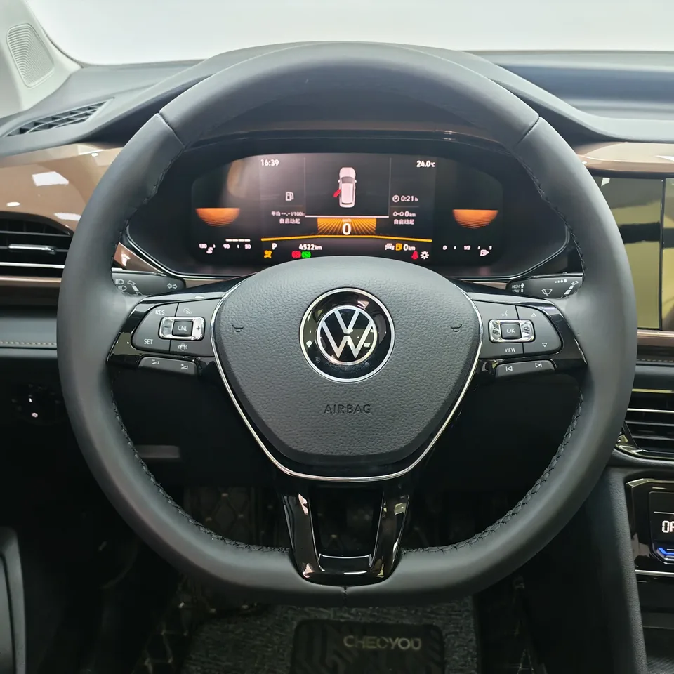 Volkswagen Tharu tuyue 280TSI 2WD Comfort Edition 2022 — thumbnail 3