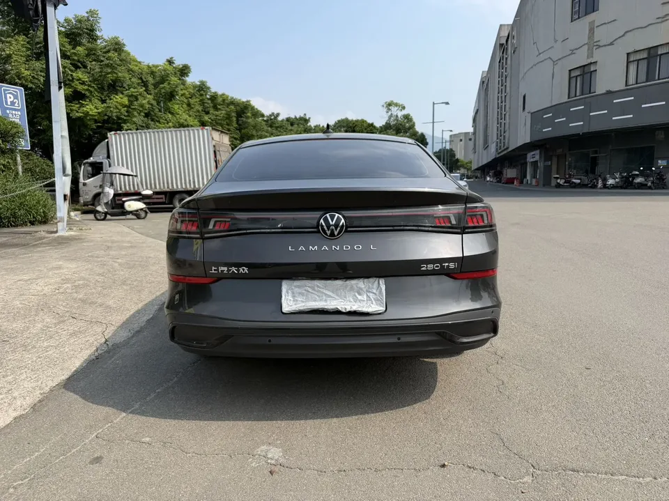 Volkswagen Lamando Lingdu Lingdu L 280TSI DSG Hot Edition 2022 — thumbnail 4
