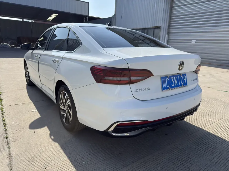 Volkswagen Lavida Lavida 2024 1.5L Automatic Starry Sky 5 Million Edition 2024 — thumbnail 4