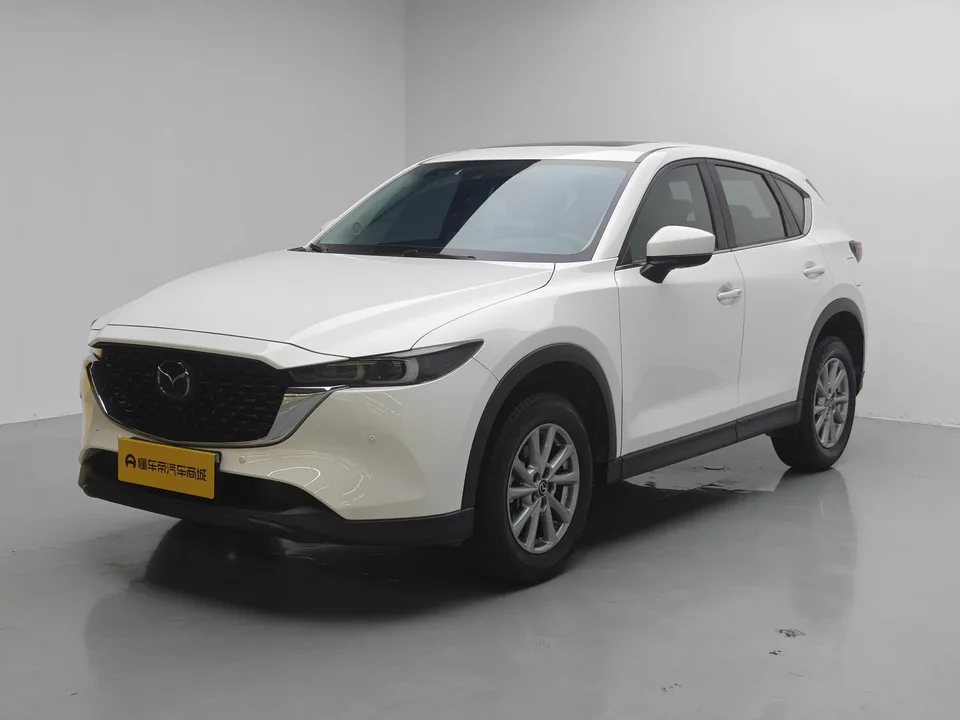 Mazda CX-5 Mazda CX-5 2.0L Automatic 2WD Zhishang Pro 2024 — photo 1, buy with delivery to Moscow