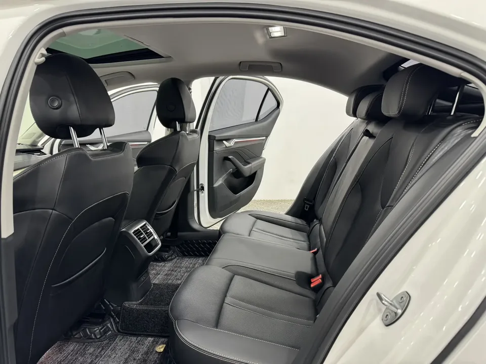 Skoda Octavia Octavia PRO TSI280 DSG Luxury Edition 2022 — thumbnail 3