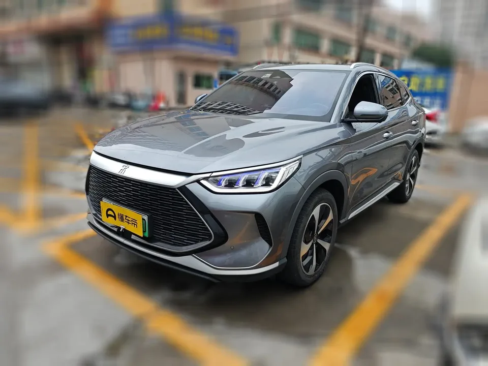 BYD Song PLUS DM Song PLUS DM 2021 DM-i 110KM 2WD Flagship PLUS 2023 — photo 1, buy with delivery to Moscow