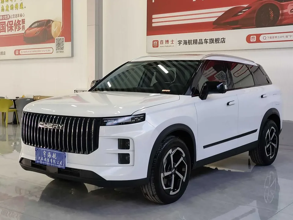 Chery Explore 06 Explore 06 Urban Edition 1.6T 2WD Luxury 2024 — photo 1, buy with delivery to Moscow