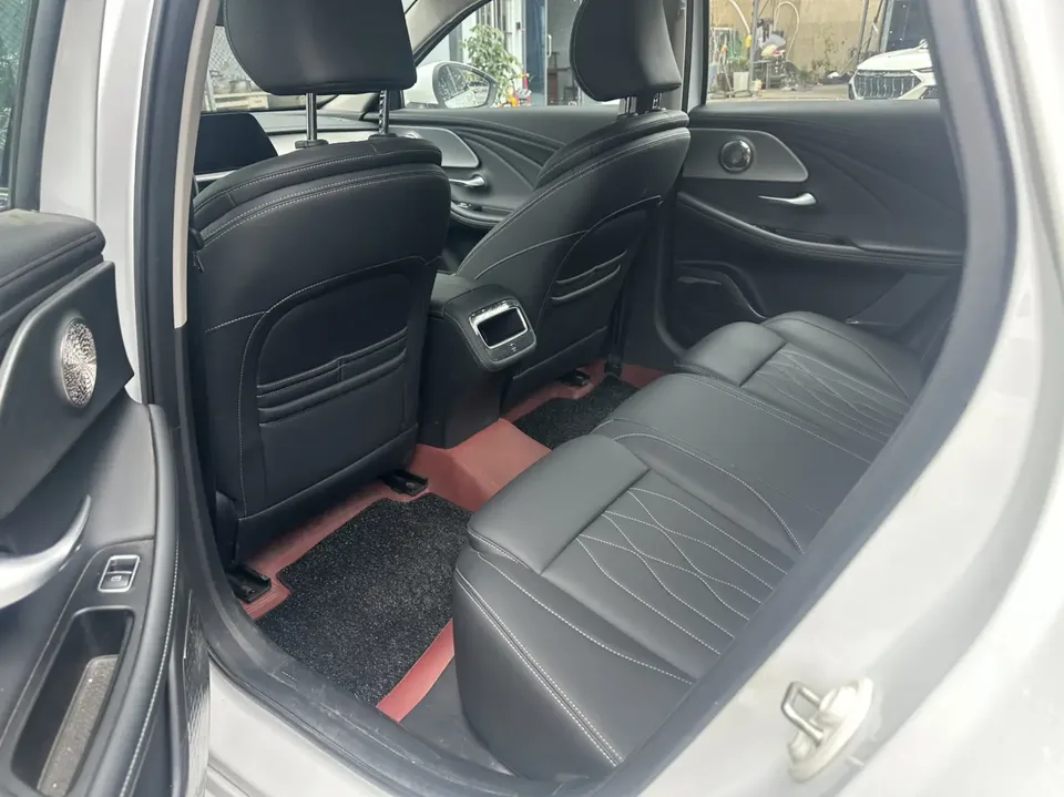 Chery Arrizo 8 PRO Arrizo 8 PRO 1.6T DCT Standard Model 2025 — thumbnail 3