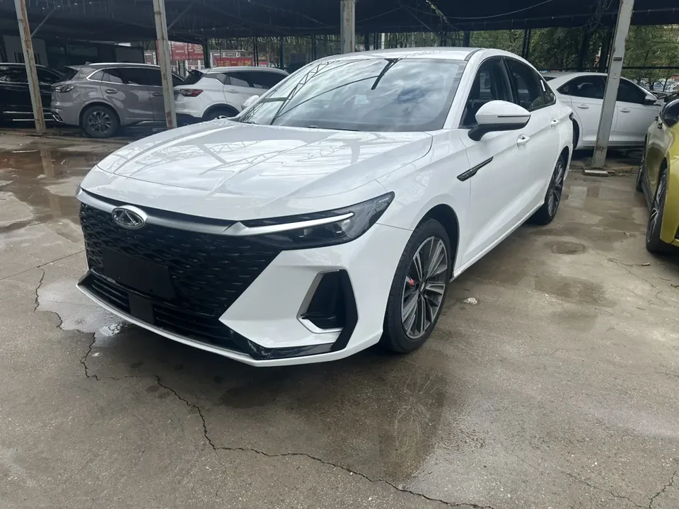 Chery Arrizo 8 PRO Arrizo 8 PRO 1.6T DCT Standard Model 2025 — photo 1, buy with delivery to Moscow