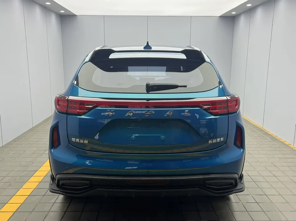 Haval Harvard Red Rabbit Harvard Red Rabbit Haval Red Rabbit 2022 Exclusive Edition 1.5T Brass Rabbit 2022 — миниатюра 2
