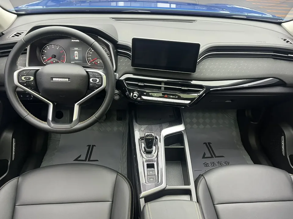 Haval Harvard Red Rabbit Harvard Red Rabbit Haval Red Rabbit 2022 Exclusive Edition 1.5T Brass Rabbit 2022 — миниатюра 4