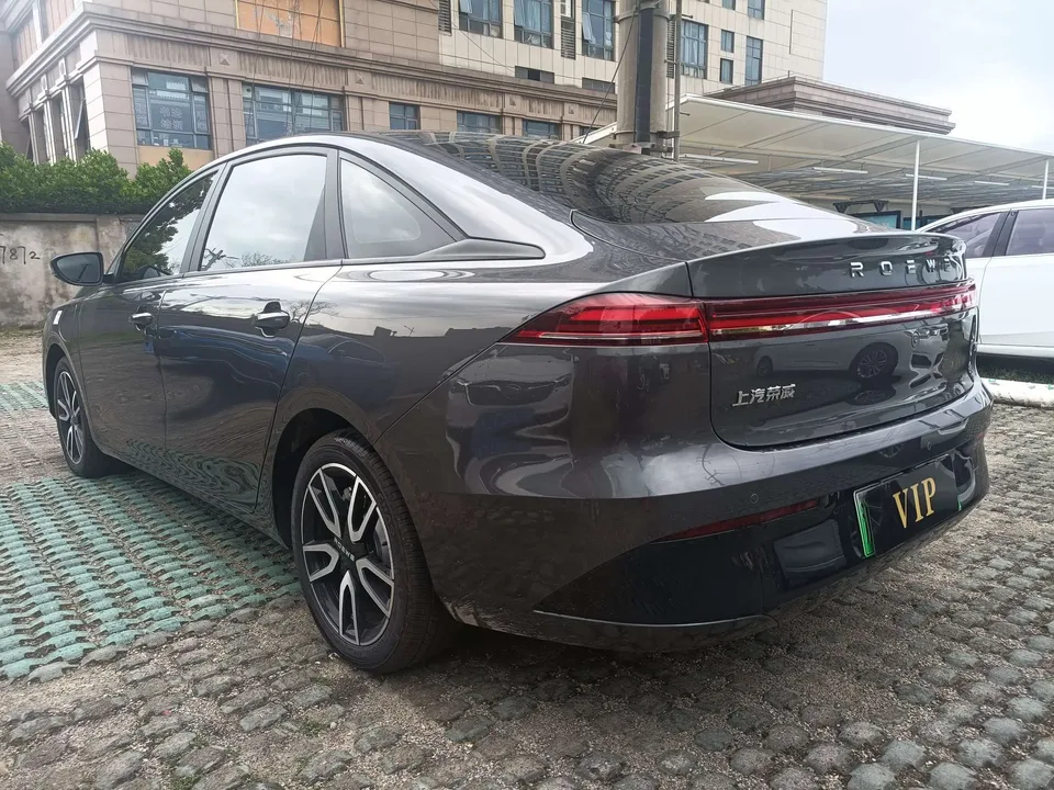 Roewe D6 Roewe D6 2025 520km Comfort Edition 2025 — thumbnail 4