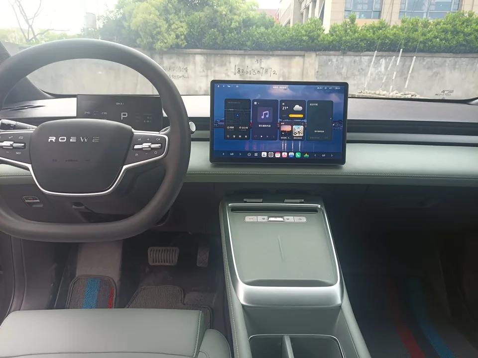 Roewe D6 Roewe D6 2025 520km Comfort Edition 2025 — thumbnail 5