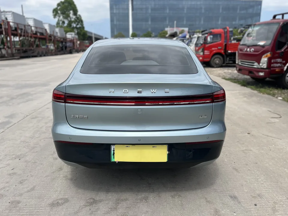 Roewe D6 Roewe D6 520km Smart Edition 2025 — thumbnail 5