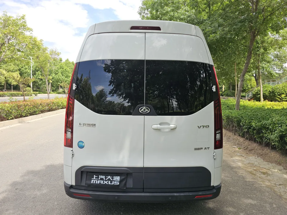 Datong Xintu V70 Xintu V70 2.0T5/6150Ps 2023 — thumbnail 2