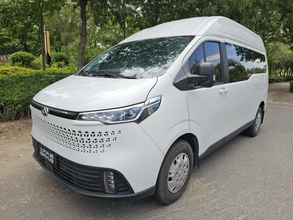 Datong Xintu V70 Xintu V70 2.0T5/6150Ps 2023 — photo 1, buy with delivery to Moscow