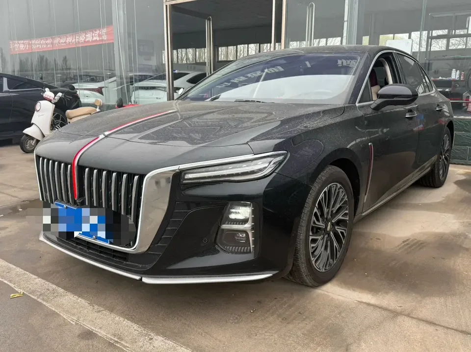 Hongqi H5 Hongqi H5 2.0T Automatic Flagship Edition 2025 — фото 1, купить с доставкой в Москву