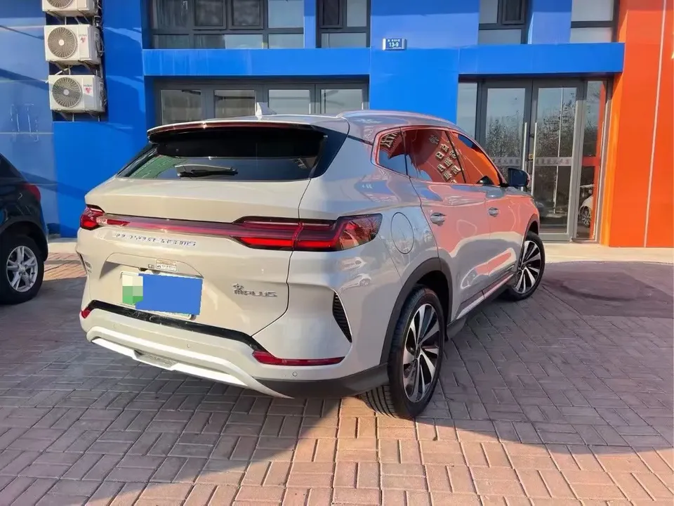 BYD Song PLUS DM Song PLUS DM DM-i Champion Edition 110KM Flagship 2023 — thumbnail 4