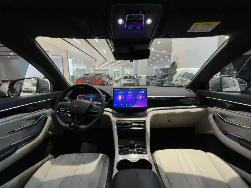BYD Song PLUS DM Song PLUS DM DM-i Honor Edition 110KM Flagship 2024 — thumbnail 4