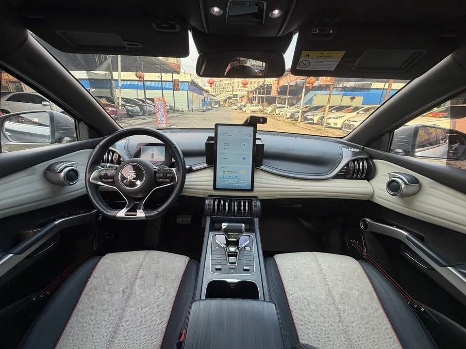 BYD Yuan Plus Yuan PLUS 510KM Flagship Model 2022 — thumbnail 4