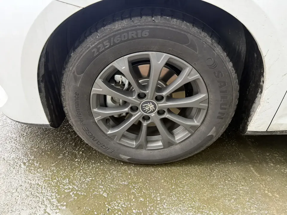 BYD Qin L DM Qin L DM DM-i 80KM Leading Model 2024 — миниатюра 3