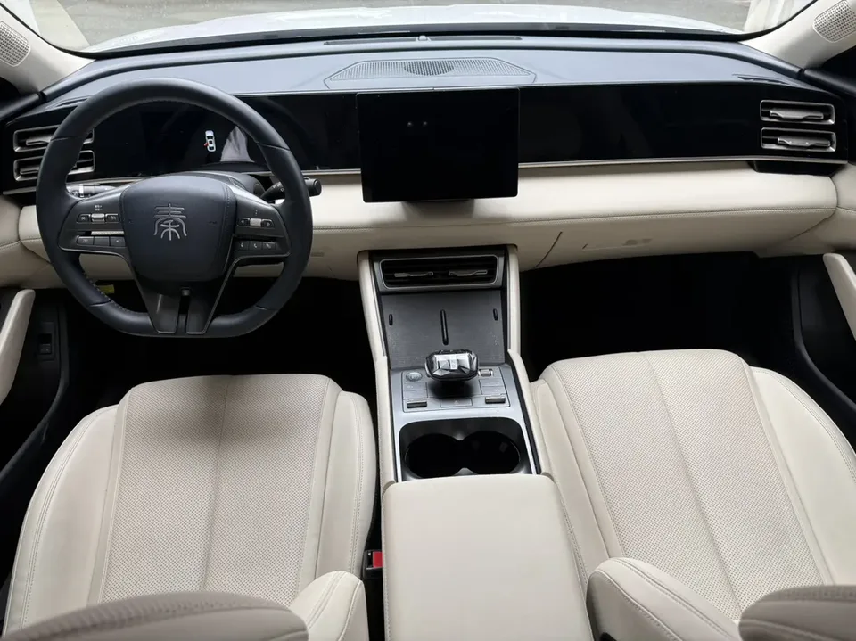 BYD Qin L DM Qin L DM DM-i 80KM Leading Model 2024 — миниатюра 4