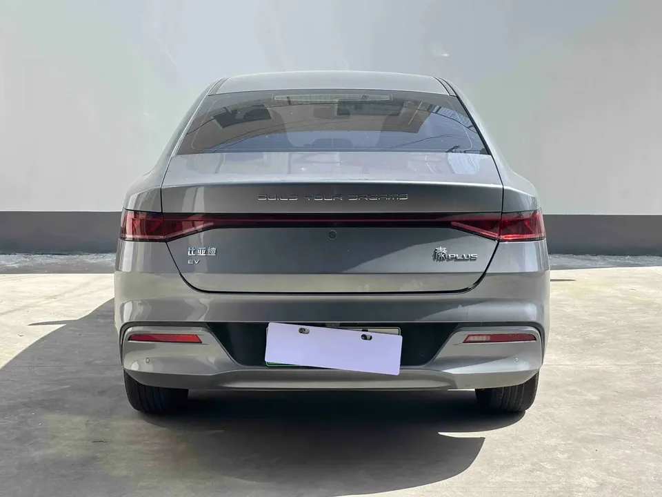 BYD Qin PLUS EV Qin PLUS EV Honor Edition 420KM Leading Model 2024 — thumbnail 5
