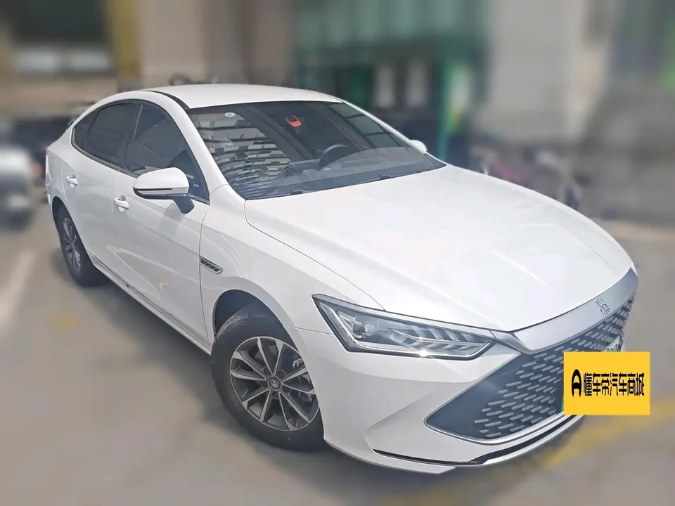 BYD Qin PLUS DM Qin PLUS DM Honor Edition DM-i 55KM Leading Edition 2024 — thumbnail 3