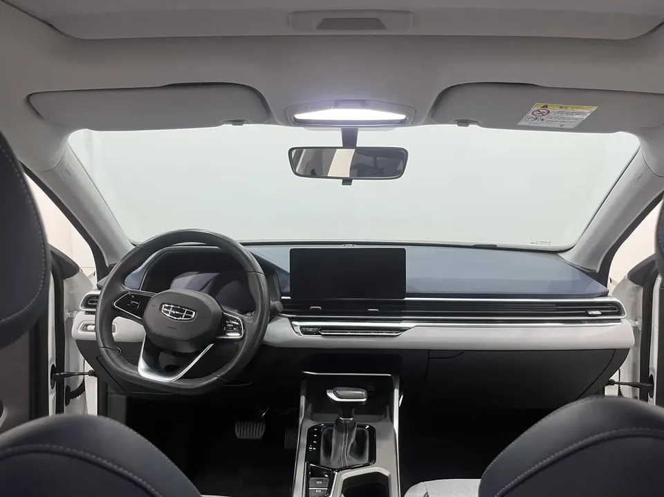 Geely Emgrand Emgrand Emgrand 2022 4th Generation 1.5L CVT Flagship Model 2022 — thumbnail 5