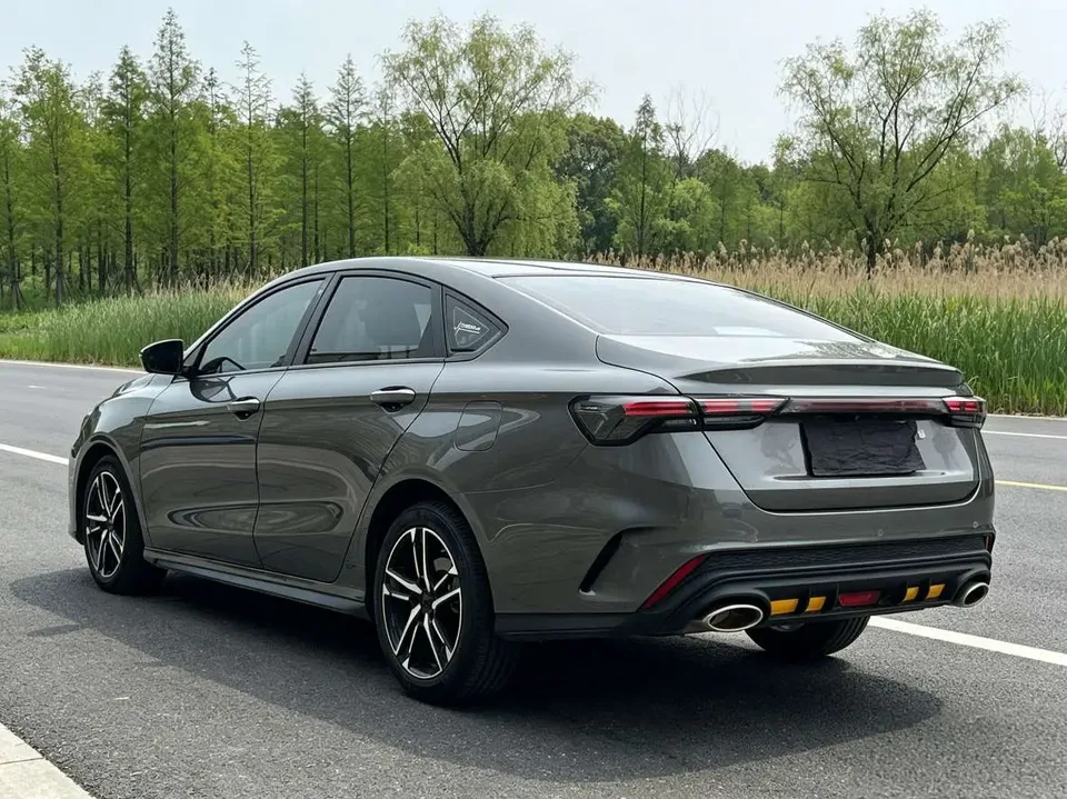 Geely Binrui Binrui Binrui COOL 1.5T DCT Champion Edition 2024 — thumbnail 4
