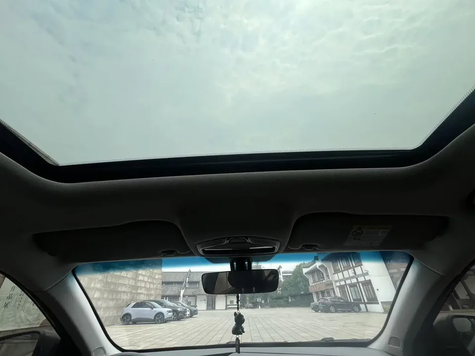 Geely Binrui Binrui Binrui COOL 1.5T DCT Champion Edition 2024 — thumbnail 5
