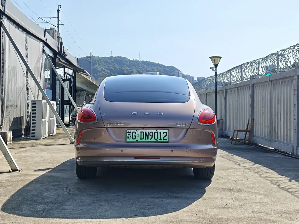ORA Euler lightning cat Euler lightning cat 555km Premium Edition 2022 — thumbnail 5