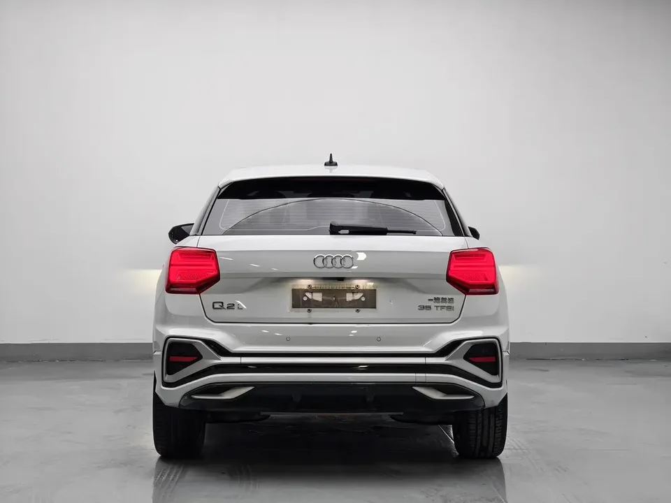 Audi Q2L Audi Q2L 35 TFSI Progressive Dynamic 2022 — thumbnail 2