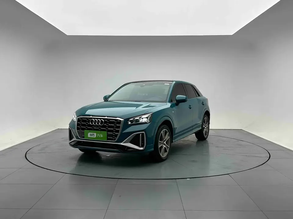 Audi Q2L Audi Q2L 35 TFSI Stylish Dynamic 2022 — photo 1, buy with delivery to Moscow