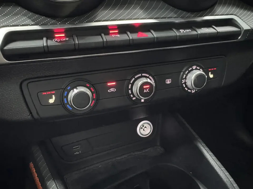 Audi Q2L Audi Q2L 35 TFSI Progressive Elegance 2022 — thumbnail 3