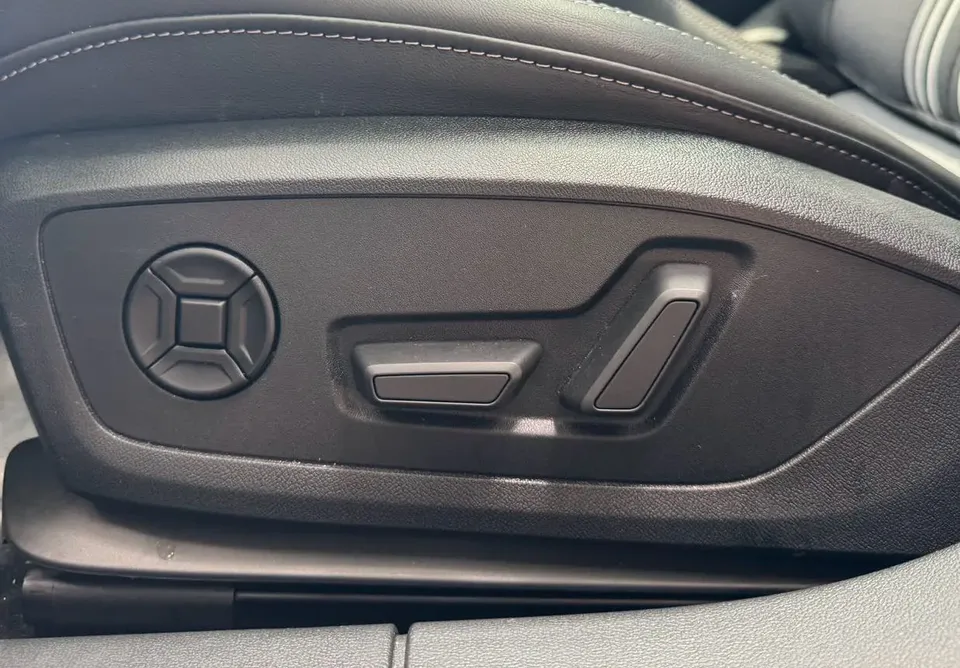 Audi A3 Audi A3 A3L Limousine 35 TFSI Stylish Sports 2022 — thumbnail 5