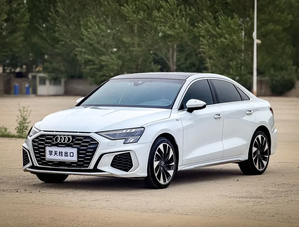 Audi A3 Audi A3 A3L Limousine 35 TFSI Stylish Sports 2022 — photo 1, buy with delivery to Moscow