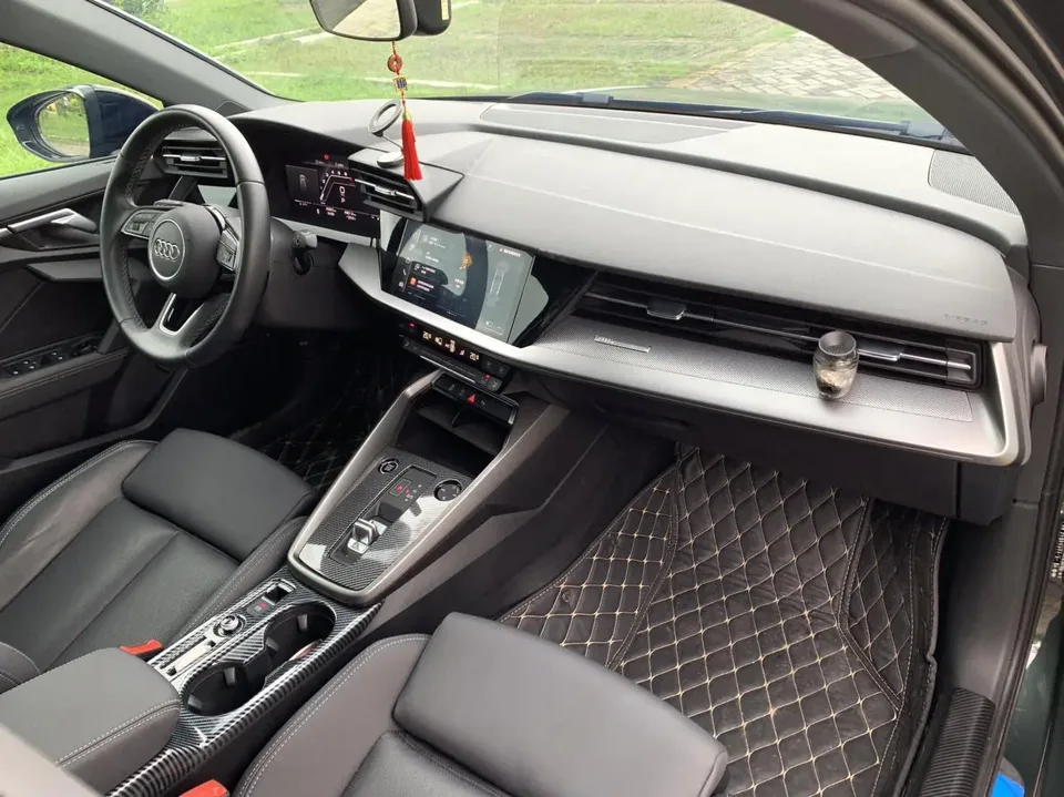 Audi A3 A3 Sportback 35 TFSI stylish and sporty 2023 — thumbnail 4