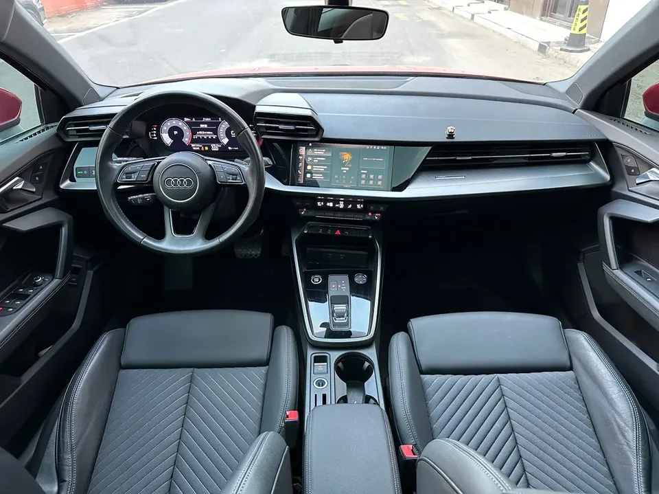 Audi A3 A3 Sportback 35 TFSI Fashionable and Elegant 2022 — thumbnail 4