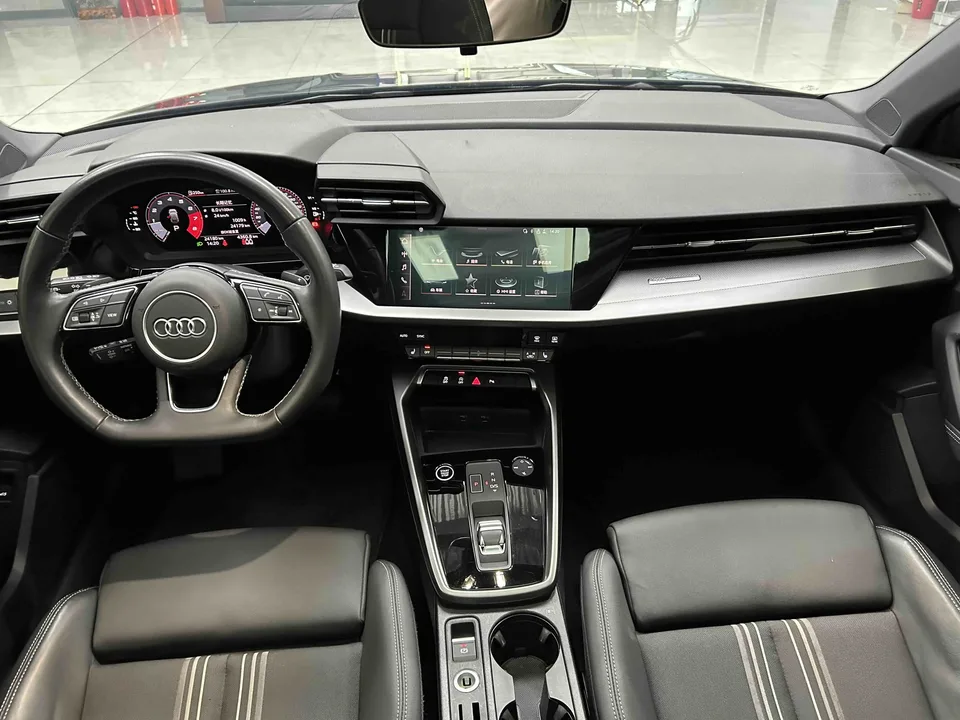 Audi A3 Audi A3 Sportback 35 TFSI facelift: stylish and sporty 2023 — thumbnail 5