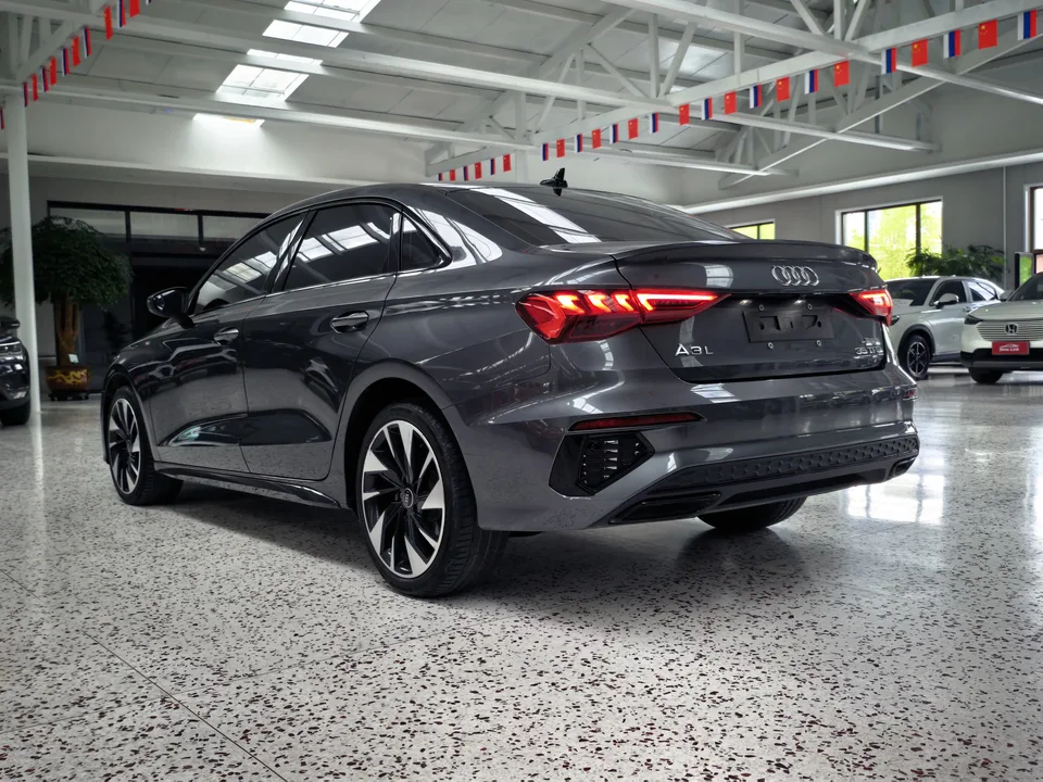 Audi A3 Audi A3 Sportback 35 TFSI Stylish and sporty 2022 — thumbnail 2