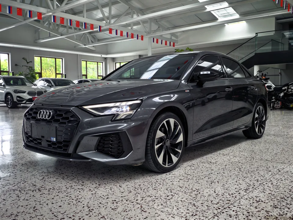 Audi A3 Audi A3 Sportback 35 TFSI Stylish and sporty 2022 — photo 1, buy with delivery to Moscow