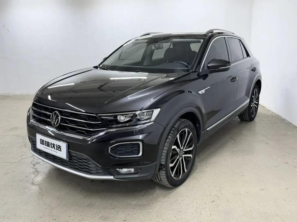 Volkswagen T-Roc Tange 280TSI DSG two-wheel drive comfort PLUS 2022 — photo 1, buy with delivery to Moscow