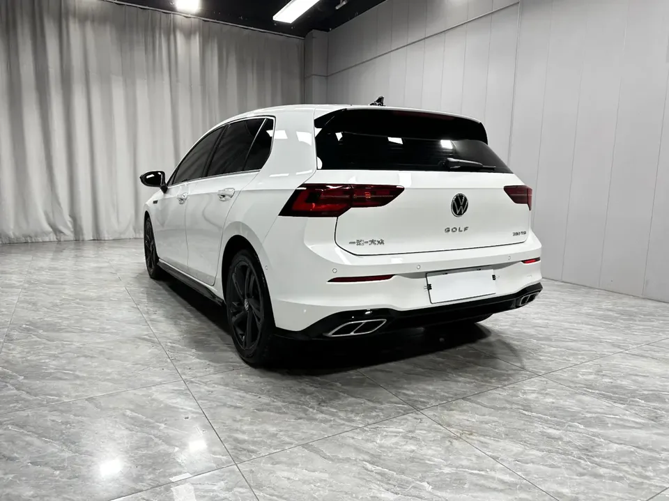 Volkswagen Golf golf 2023 280TSI DSG R-Line Lite 2024 — thumbnail 2