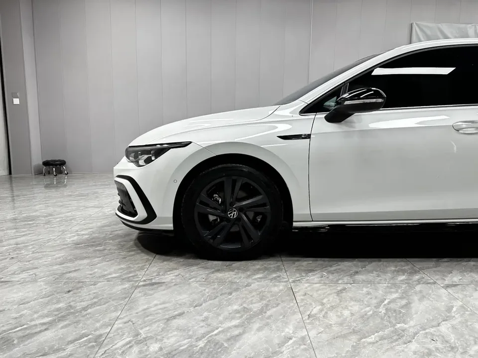 Volkswagen Golf golf 2023 280TSI DSG R-Line Lite 2024 — thumbnail 3