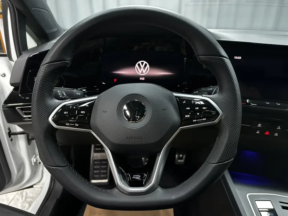 Volkswagen Golf golf 2023 280TSI DSG R-Line Lite 2024 — thumbnail 4