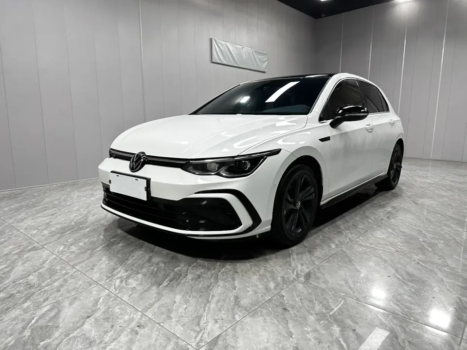 Volkswagen Golf golf 2023 280TSI DSG R-Line Lite 2024 — photo 1, buy with delivery to Moscow