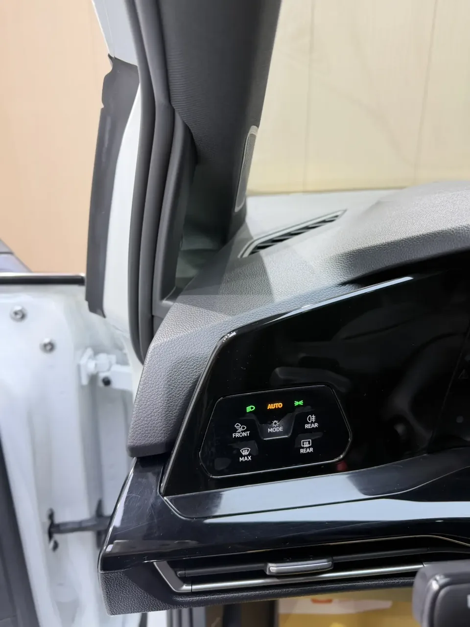 Volkswagen Golf golf 2023 280TSI DSG Pro 2023 — thumbnail 3