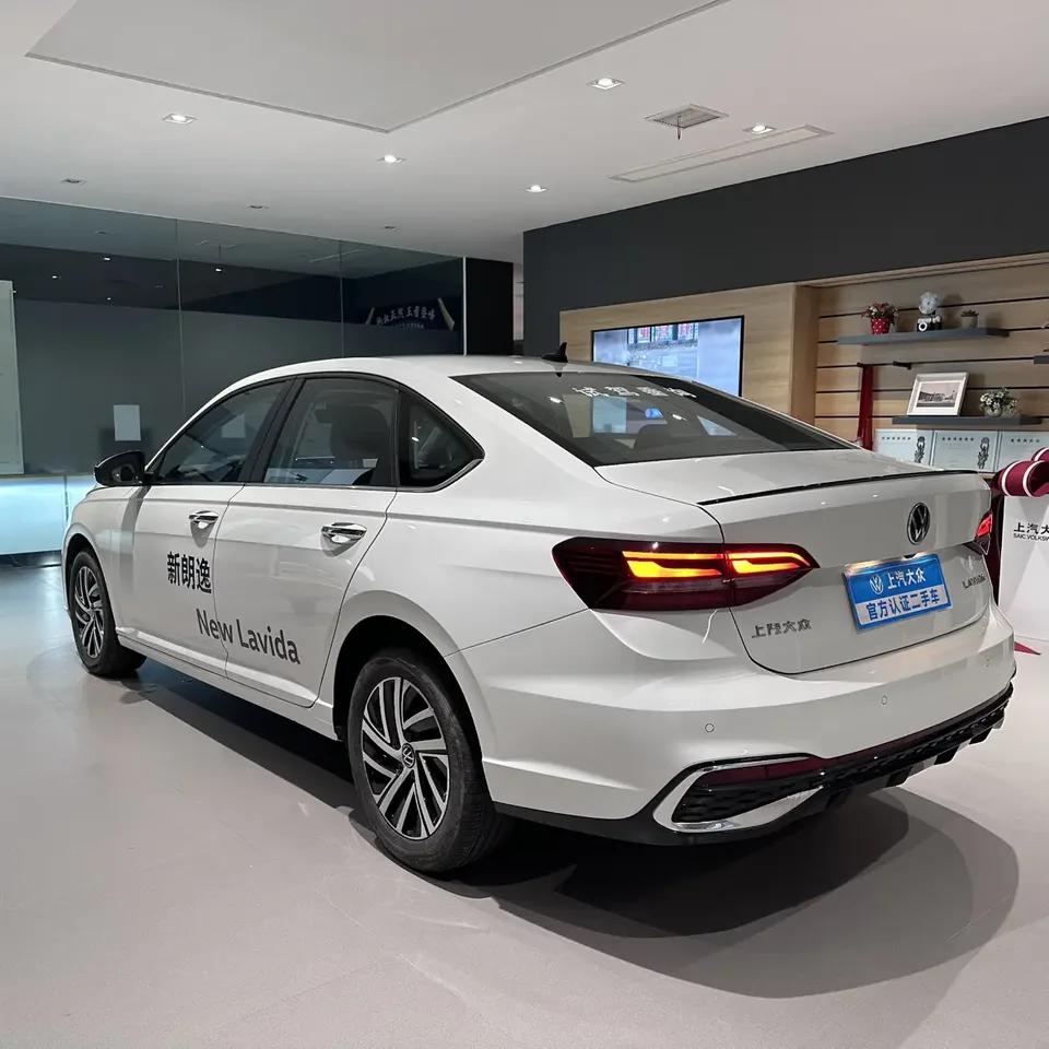 Volkswagen Lavida Lavida 2024 300TSI DSG Starry Sky Leading Edition 2024 — thumbnail 4